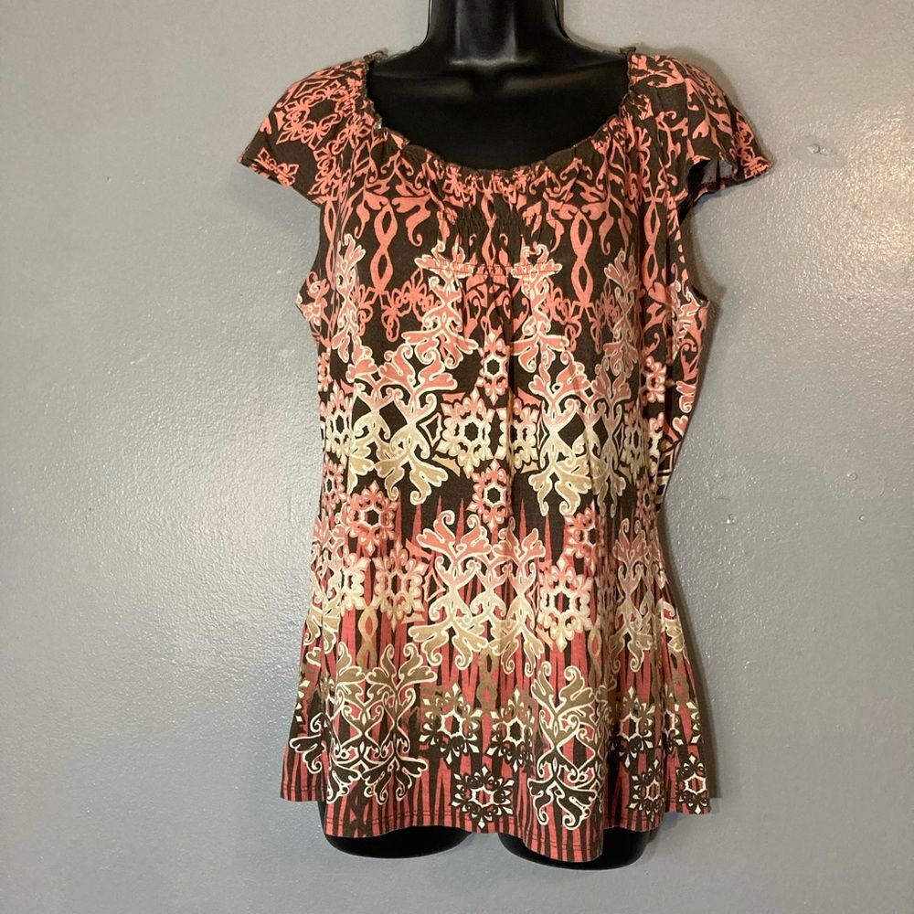 Liz Claiborne pink cream brown top